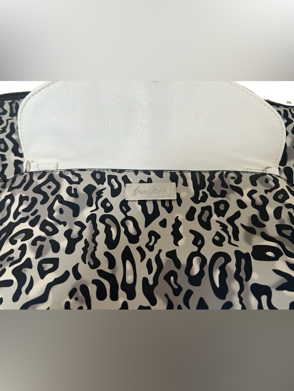 Vintage Grace Adele Black & Gray Leopard-Print Tote - Picture 6 of 10